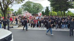 Demo Penolakan Ormas Gerakan Rakyat Indonesia Bersatu ( GRIB) Jaya, Oleh Aliansi Masyarakat Dayak