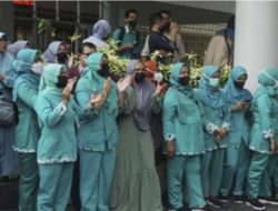 RS Sardjito Naikkan THR Buntut Protes Ratusan Pegawai