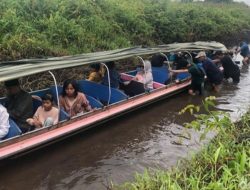 Perjuangan Pemudik di Kotawaringin Timur Terjebak Sungai Surut