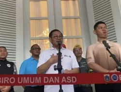 Satpol PP Bongkar Tenda Demonstran Tolak UU TNI tapi Biarkan Parkir Liar Tanah Abang, Pramono Geram