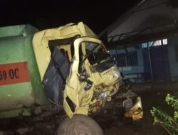 Laka Lantas Tabrakan Adu Banteng Terjadi dijalan Pelantaran- Parenggean