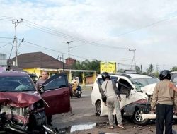 Kecelakaan Lalu Lintas di Kasongan Libatkan Dua Mobil