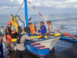 Evakuasi Korban, Tim SAR Ungkap Tantangan Cuaca Selat Bali