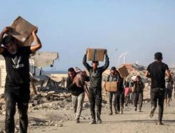 Israel Serang Tenda Pengungsi Pusat Bantuan di Gaza