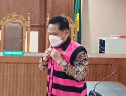 Mantan Ketua Pengadilan Negeri Surabaya Dituntut Penjara
