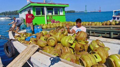 Enam Tips Aman Menyimpan Tabung Gas Rumah Tangga