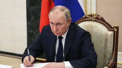 Hentikan Peperangan, Putin Utamakan Diplomasi untuk Ukraina
