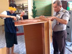 Sentuhan Kreatif WBP: Hadirkan Meja Komputer dan Sofa Fungsional