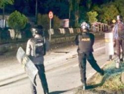 Jalan Ahmad Yani Sorong Mencekam, Pemuda Blokade Jalan dan Serang Kantor Polisi