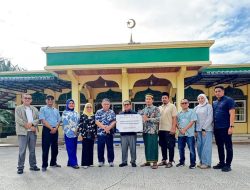 Jamkrindo, IFG, dan Kejaksaan Berkolaborasi Salurkan Bantuan Renovasi Masjid dan Surau di Pariaman