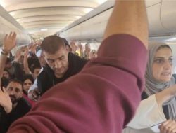 Penerbangan Misterius Bawa 153 Pengungsi, Afsel Ungkap Upaya Terselubung Kosongkan Gaza