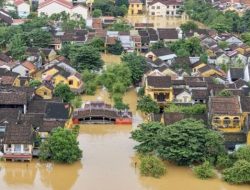 Banjir Landa Vietnam, Korban Tewas dan Hilang Tembus 100 Orang Jutaan Ternak Mati
