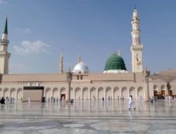 Wow, Arab Saudi Buka Lowongan untuk 31.000 Imam Masjid dan Muazin