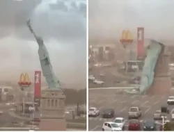 Dihantam Badai, Patung Liberty Roboh dan Hancur Berkeping-keping