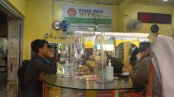 Harga Emas di Kotim Hampir Rp3 Juta, Daya Beli di Toko Emas Mitra Baru Tetap Terjaga