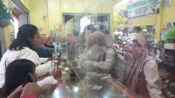 Emas Kadar Tinggi Laris Manis, Toko Mitra Baru Sampit Ramai Pembeli Jelang Lebaran