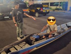 Satreskrim Polres Kotim Amankan Pencuri Buah Sawit Gunakan Sampan di PT SKD