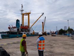 Pelindo Regional 3 Sampit Tingkatkan Kepatuhan Penggunaan APD di Area Operasional