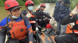 Setelah Dua Hari Pencarian, Tim SAR Temukan Jenazah Pria Tenggelam di Sungai Pemangkih HST