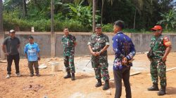 Dandim Sampit Dampingi Kolonel Ulysses Kodam XXII/Tambun Bungai Monitoring Pembangunan KDKMP dan Jembatan Garuda