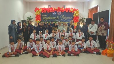 Syukuran Meriah Iringi Pelepasan 72 Siswa SDN 3 Mentawa Baru Hulu Sampit