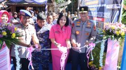 Air Mata Bahagia: Polri Hadirkan Rumah Layak untuk Warga Kapuas
