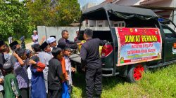 Batalyon B Pelopor Kalteng Gelar Jumat Berkah Serentak di Tiga Kabupaten, Pererat Kebersamaan Masyarakat