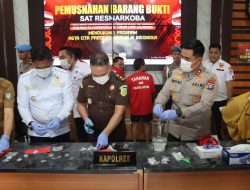 Polres Kotim Musnahkan 114,86 Gram Sabu dan 574 Orang Diselamatkan dari Narkoba