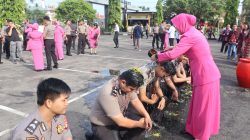 Amanah Baru, 41 Anggota Polresta Palangka Raya Terima Pangkat