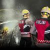 Warung di Palangka Raya Terbakar, Ditsamapta Polda Kalteng Bergerak Cepat Padamkan Api