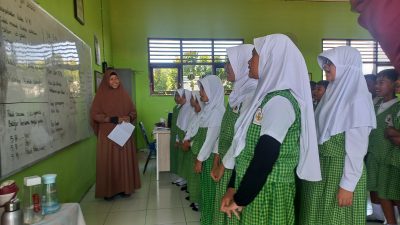 Bukan Sekadar Kenal Sekolah, MPLS SDN 4 Mentawa Baru Hulu Tanamkan Karakter, hingga Etika Digital Siswa