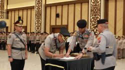 Sertijab Pejabat Utama Polda Kalsel: Kapolda Tekankan Pelayanan Masyarakat Lebih Baik
