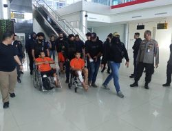 Tiga Pelaku Pembunuhan 3 Polisi di Tumbang Kalemei Tiba di Bandara Palangka Raya