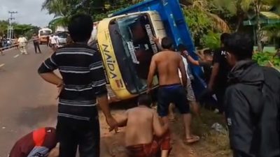 Duka di Sungai Paring, Ibu dan Anak Tewas Tertindih Truk Pengangkut Aqua Gelas