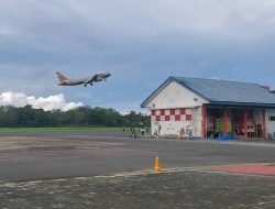 Abu Vulkanik Anak Krakatau Ganggu Konektivitas Udara Sampit, Dua Rute Batal