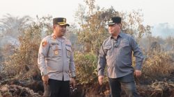 Bersama Bupati dan Dandim 1015, Kapolres Kotim Pantau pembuatan Sekat Kanal di kawasan Bandara, cegah Karhutla meluas