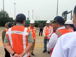 Gubernur Kalimantan Tengah Tinjau Aktivitas Logistik Pelabuhan Bagendang, Pelindo Pastikan Operasional Berjalan Lancar