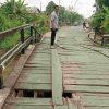 Lubang Menganga di Jembatan Jejangkit, DPRD Kotim: Jangan Tunggu Ada Korban!