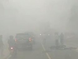 Ngeri! Tragedi di Tengah Kabut Asap Sampit, Dua Pengendara Motor Tewas